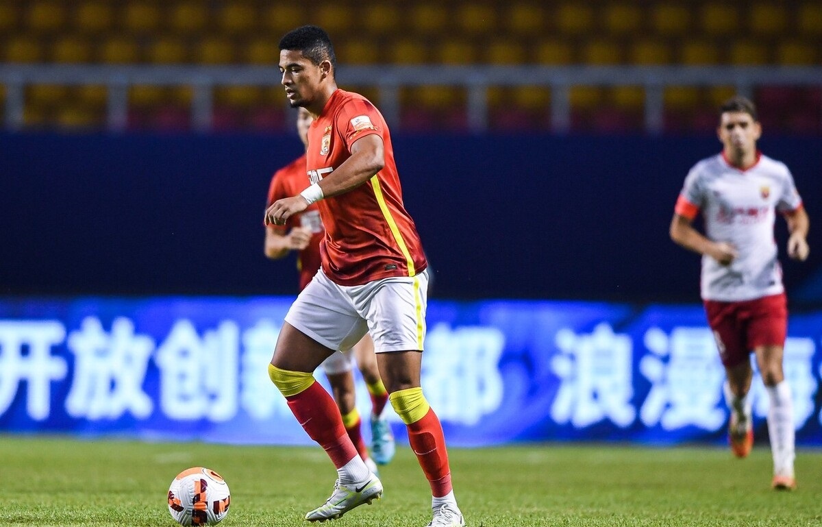 贝博app-里程碑夜武汉三镇伤情更新，法国杯赛后刷纪录，质疑声仍在，球队文化再被提及的简单介绍-贝博app